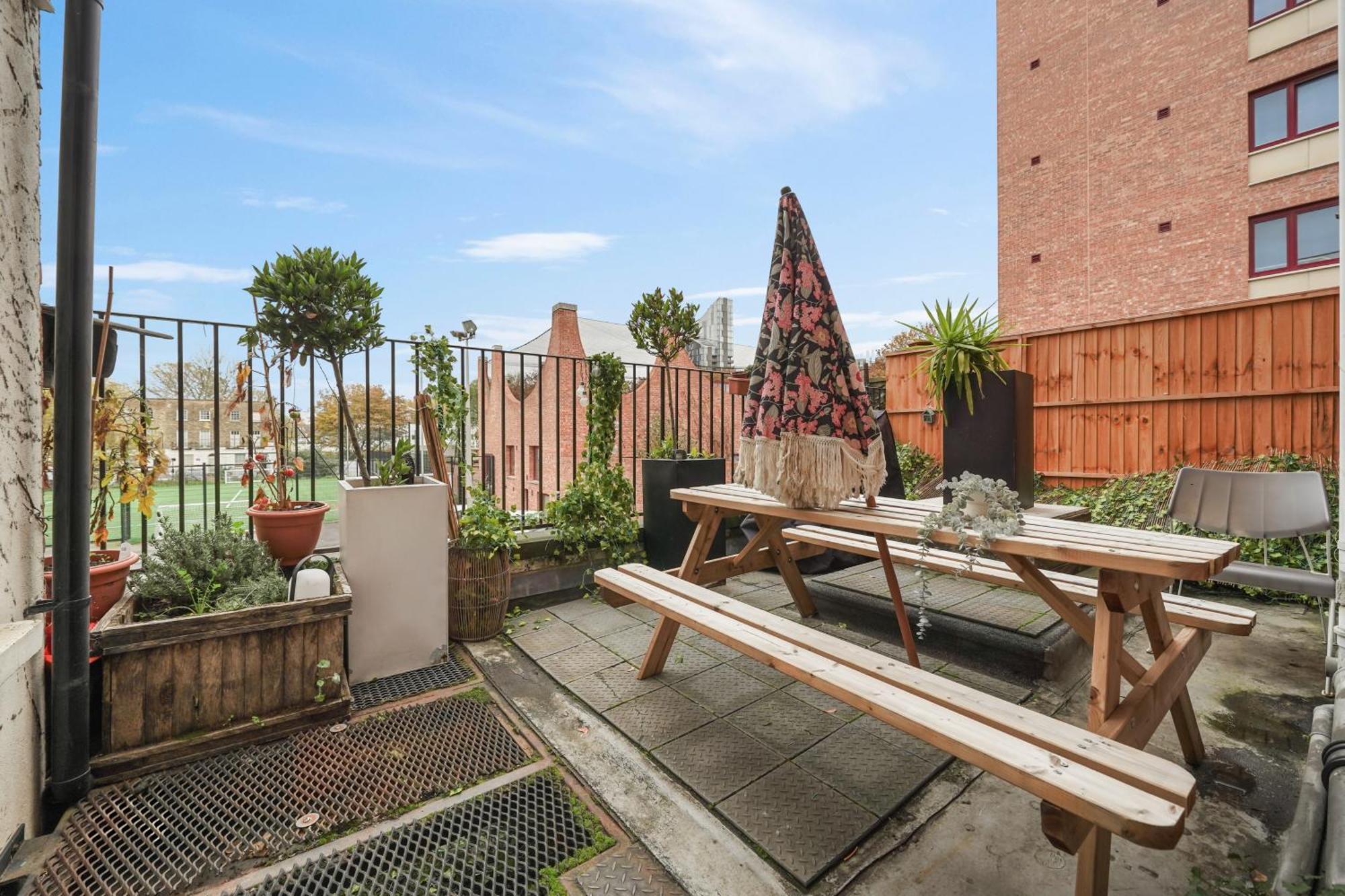 Appartement The Chic Townhouse In Kings Cross!!! 3 Floors à Londres Extérieur photo