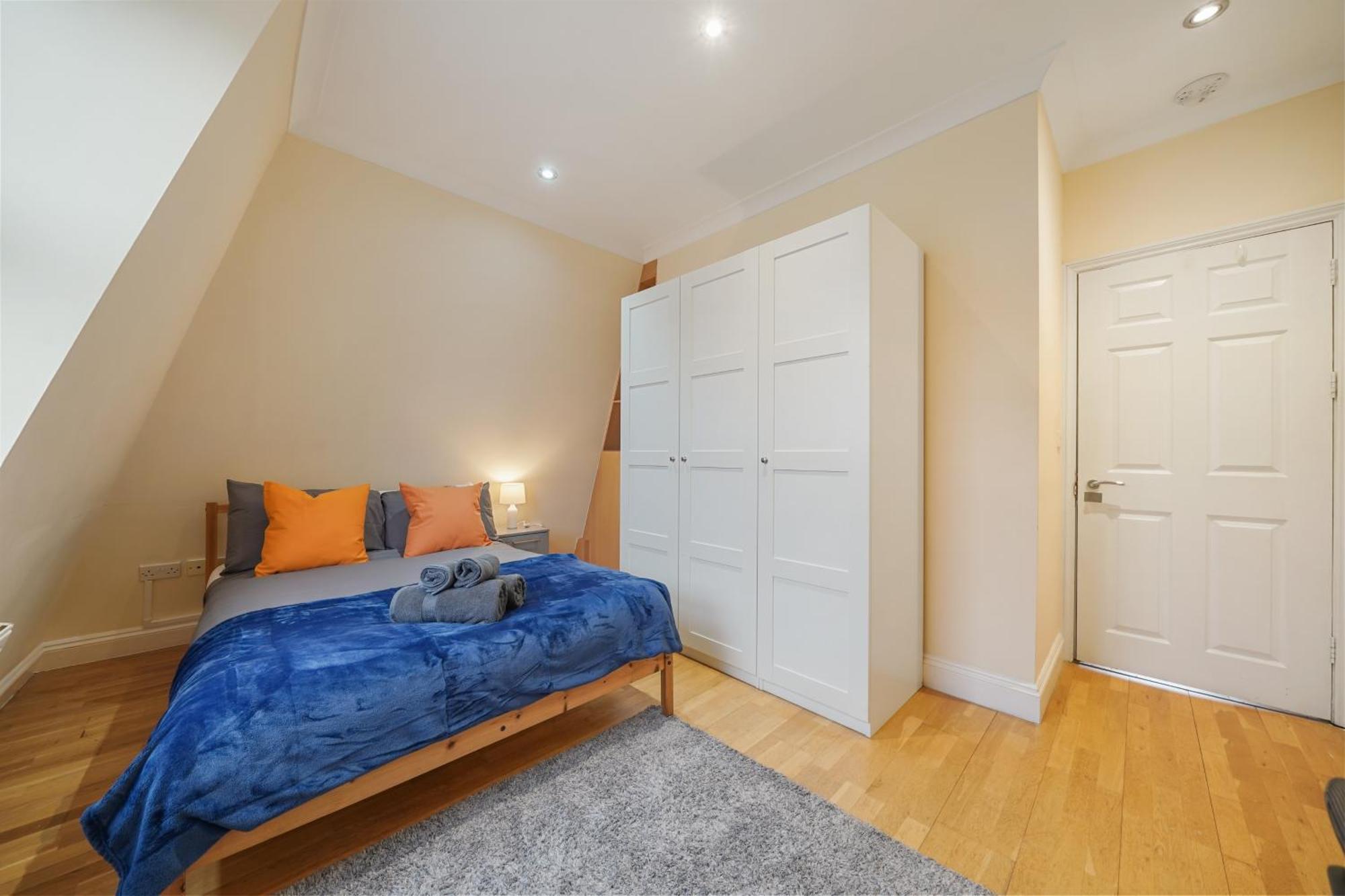 Appartement The Chic Townhouse In Kings Cross!!! 3 Floors à Londres Extérieur photo